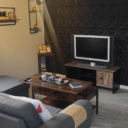 Petite Maison Cosy En Duplex Eguelshardt Екстериор снимка