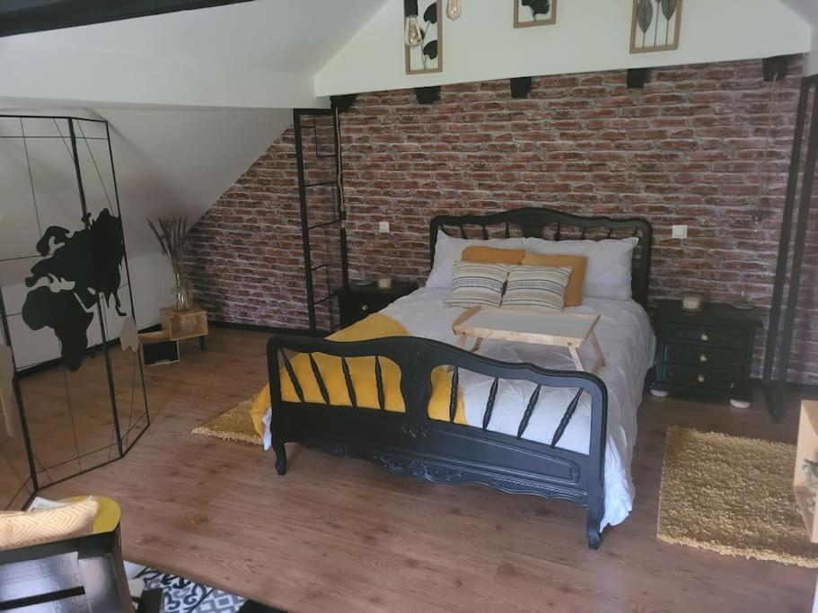 Petite Maison Cosy En Duplex Eguelshardt Екстериор снимка