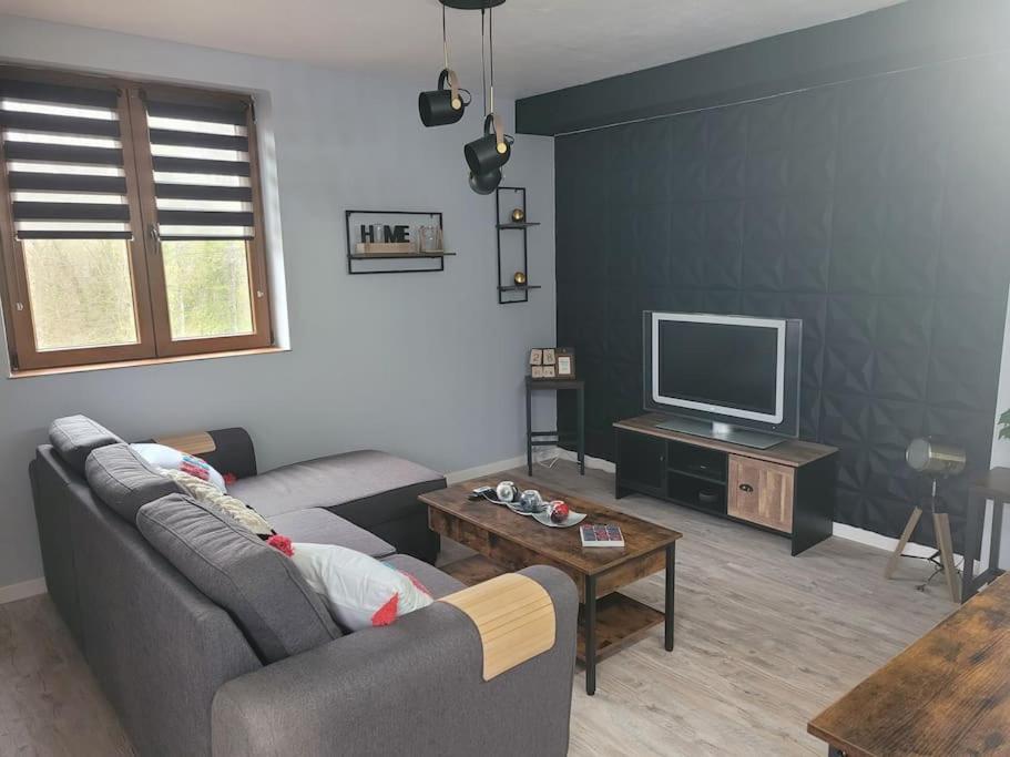 Petite Maison Cosy En Duplex Eguelshardt Екстериор снимка
