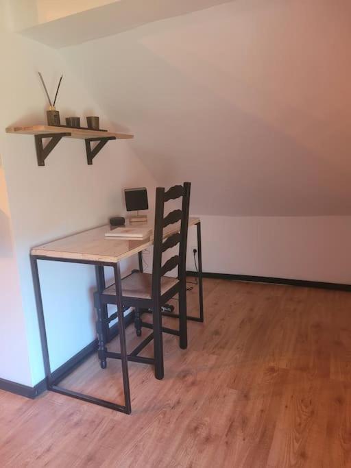 Petite Maison Cosy En Duplex Eguelshardt Екстериор снимка
