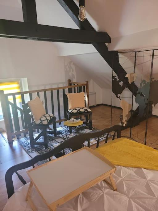 Petite Maison Cosy En Duplex Eguelshardt Екстериор снимка