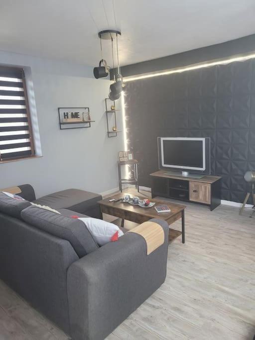 Petite Maison Cosy En Duplex Eguelshardt Екстериор снимка